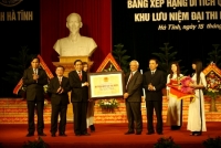 Hà Tĩnh: Đón nhận Bằng xếp hạng di tích Quốc gia đặc biệt Khu lưu niệm Ðại thi hào Nguyễn Du