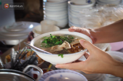 Quán “bánh canh ruộng” siêu rẻ ở Đà Nẵng